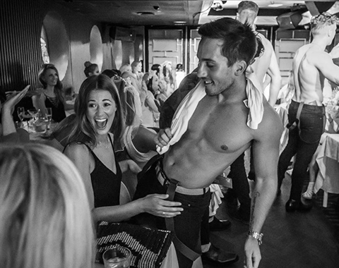  spectacle stripteaseurs